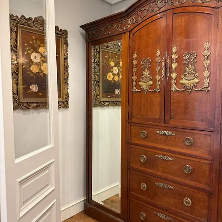 Recently Renovated In Casco Viejo *